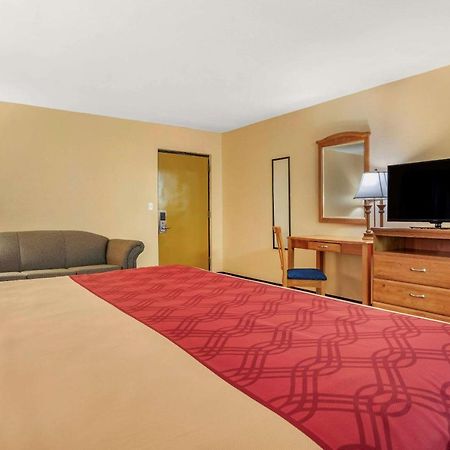 Econo Lodge Inn & Suites Evergreen Buitenkant foto